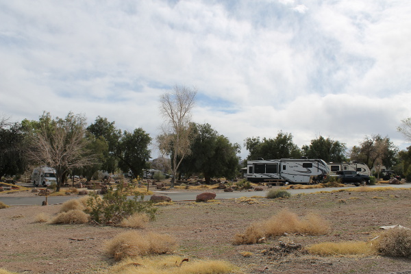 Bolder Beach Dry Camping Area